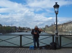 Springtime music - Pont des Arts - March 2017